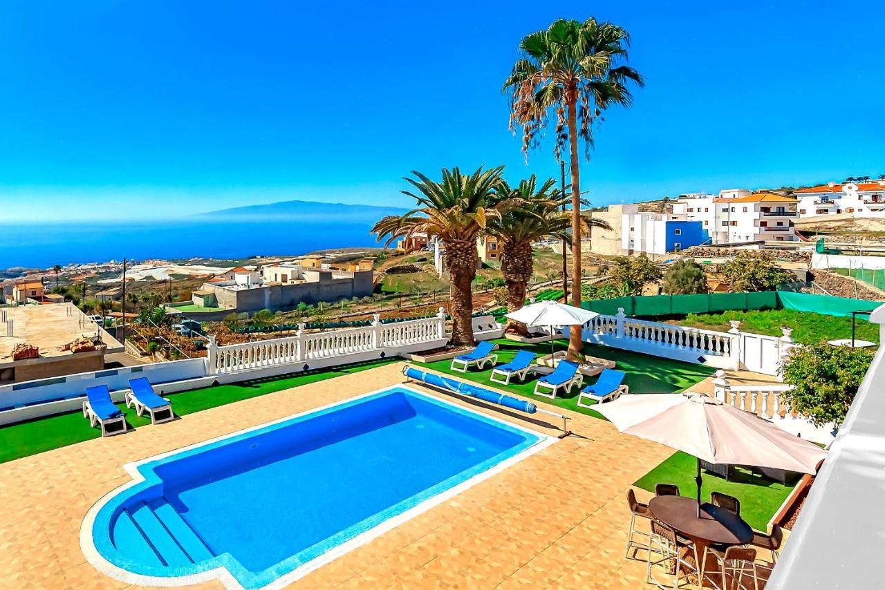 Villa Raquel With Private Pool And Sea View Los Menores Екстериор снимка
