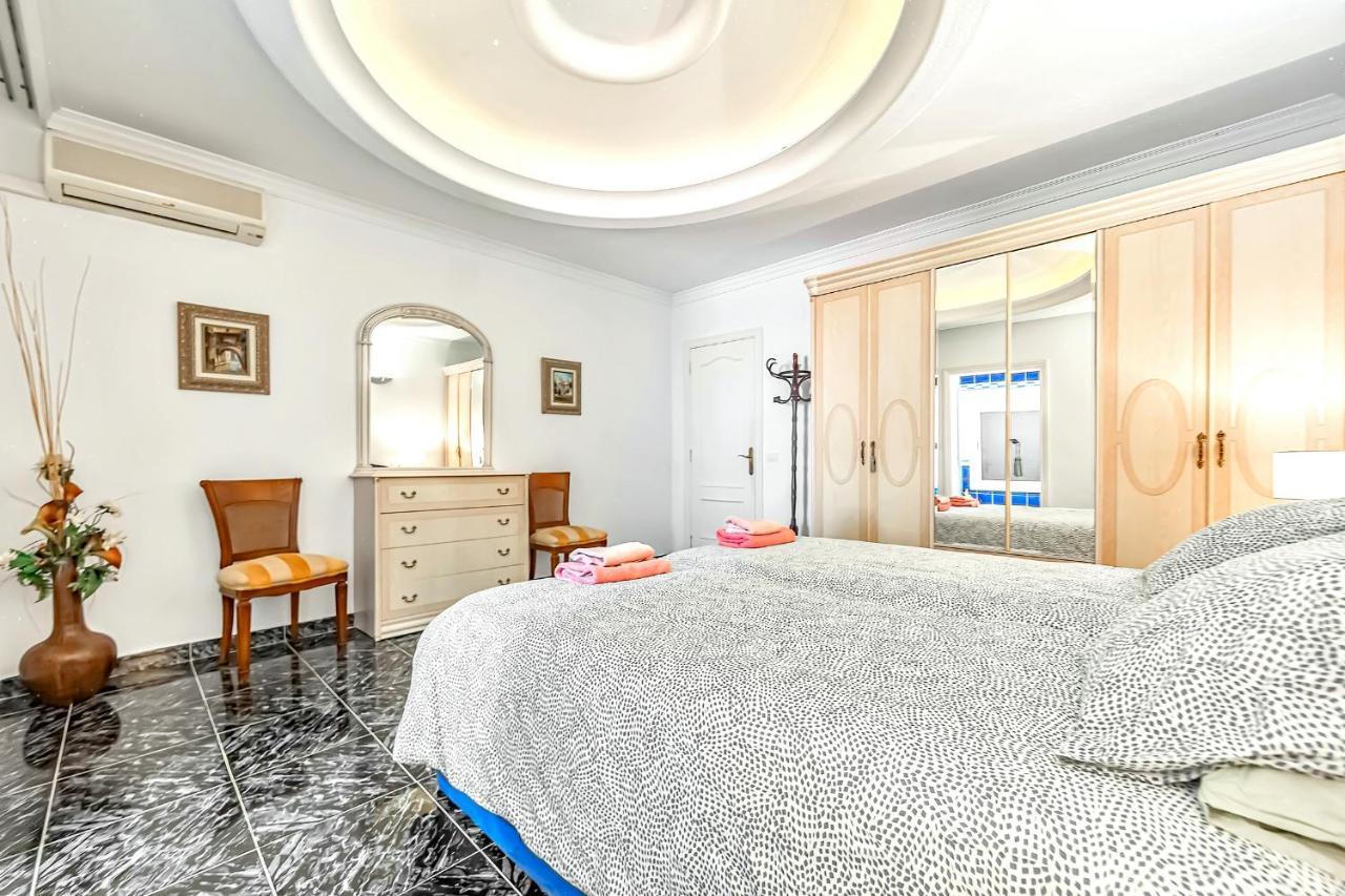 Villa Raquel With Private Pool And Sea View Los Menores Екстериор снимка