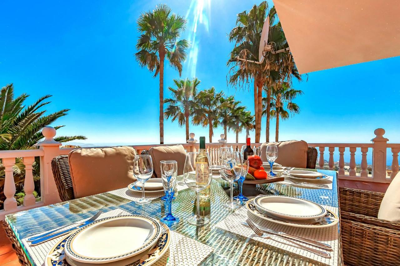 Villa Raquel With Private Pool And Sea View Los Menores Екстериор снимка
