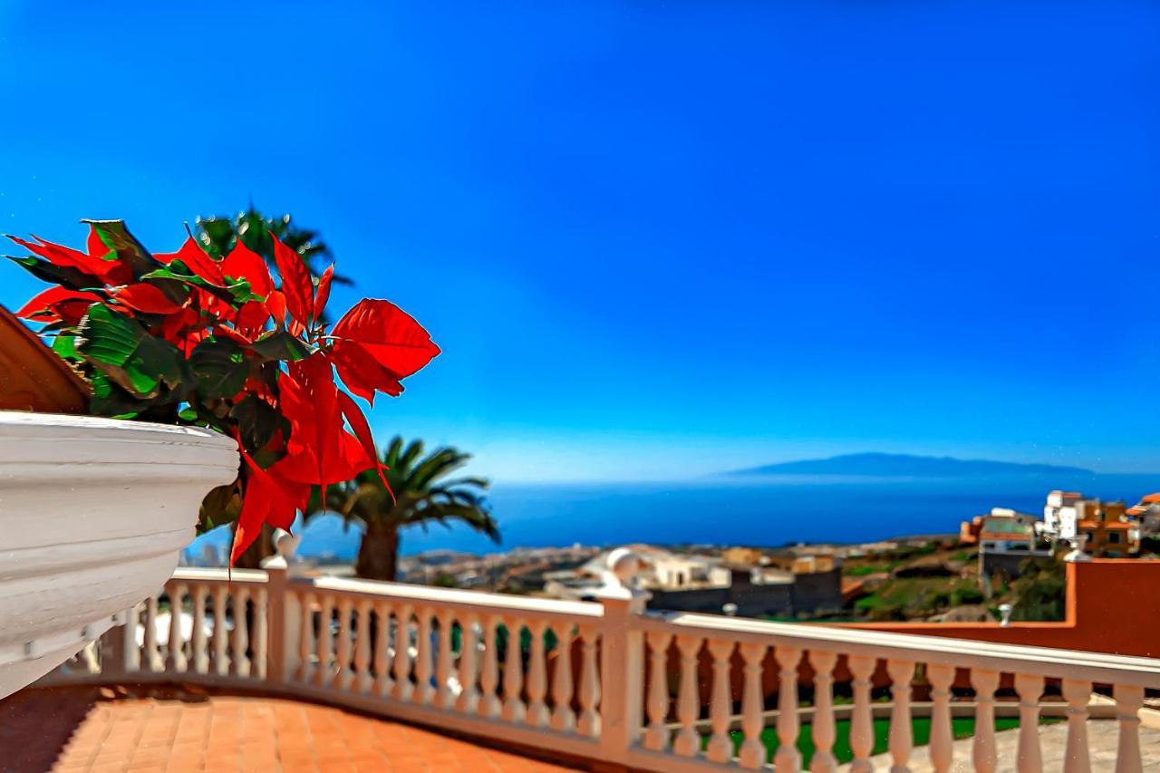 Villa Raquel With Private Pool And Sea View Los Menores Екстериор снимка