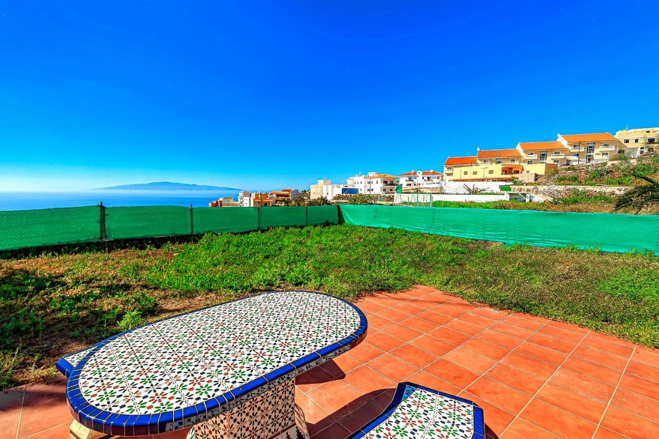 Villa Raquel With Private Pool And Sea View Los Menores Екстериор снимка